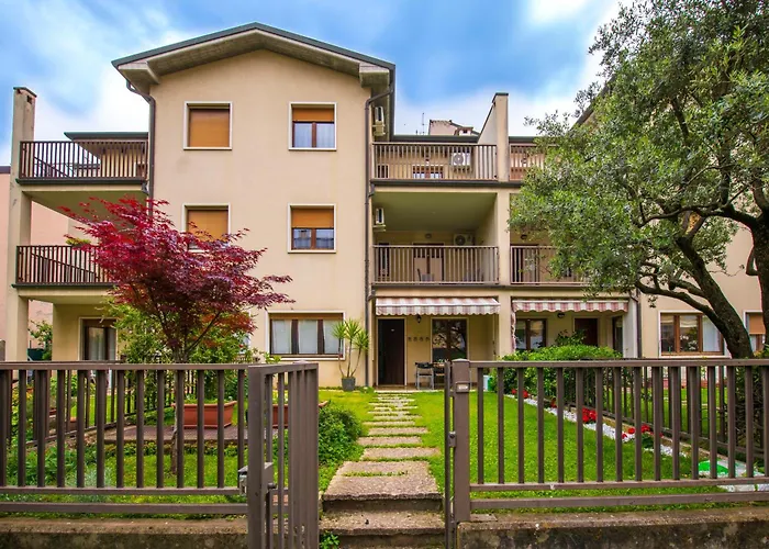 Hotel Gardenhouse - Wifi And Garden Verona